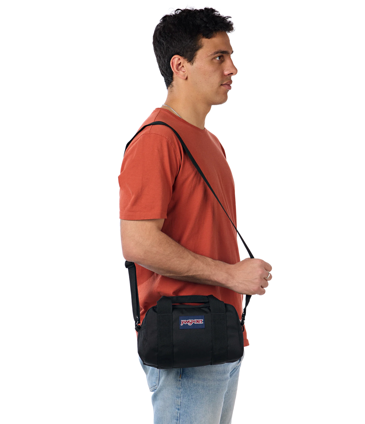 weekender-mini-duffel-d5 JS0A85VG008-MODEL.webp