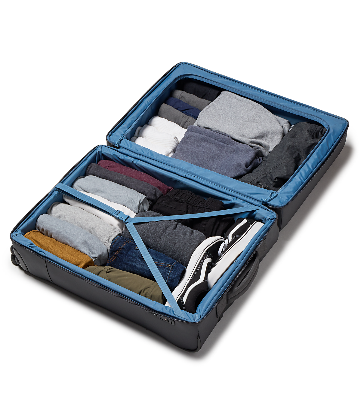 26-checked-luggage-toiletry-bag-smokey-grit-set-j8 JS0A8E8CDMX-DET3.png